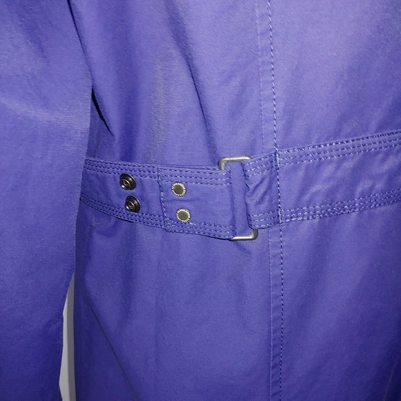 Eddie Bauer Raincoat - Picture 8 of 11